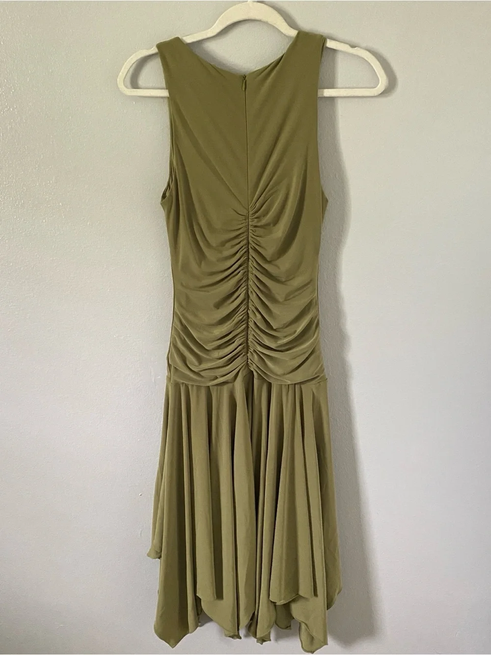 Sleeveless Olive Green Ruched V-Neck Dress - Picture 2 of 4